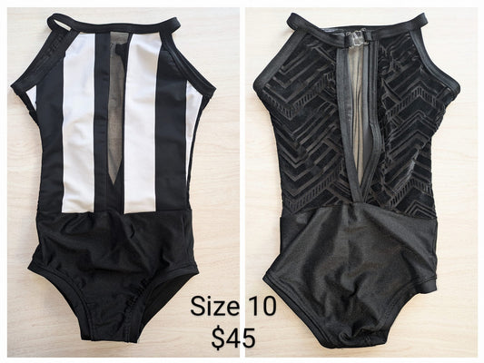 Size 10- Black and White Leo