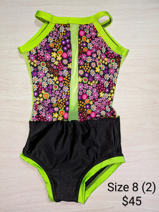Size 8- Floral Leo