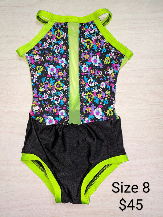Size 8- Floral Leo