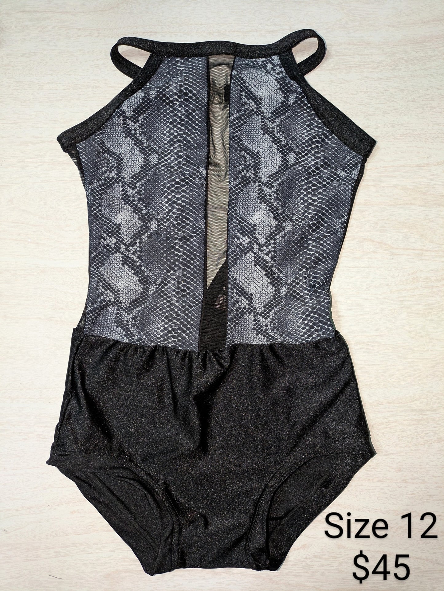 Size 12- Snake Leo