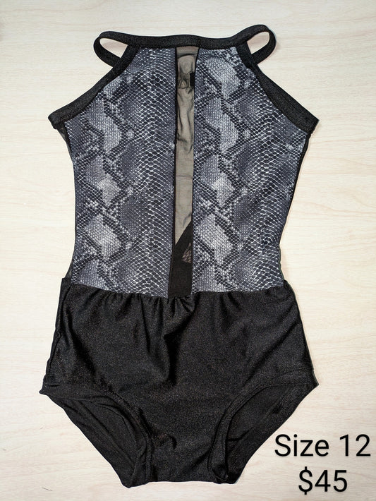 Size 12- Snake Leo