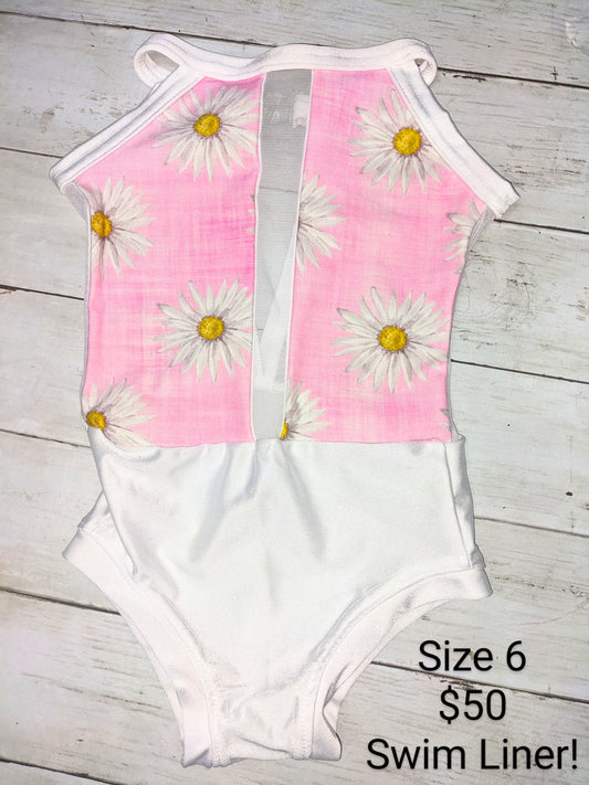 Size 6- Daisy Leo