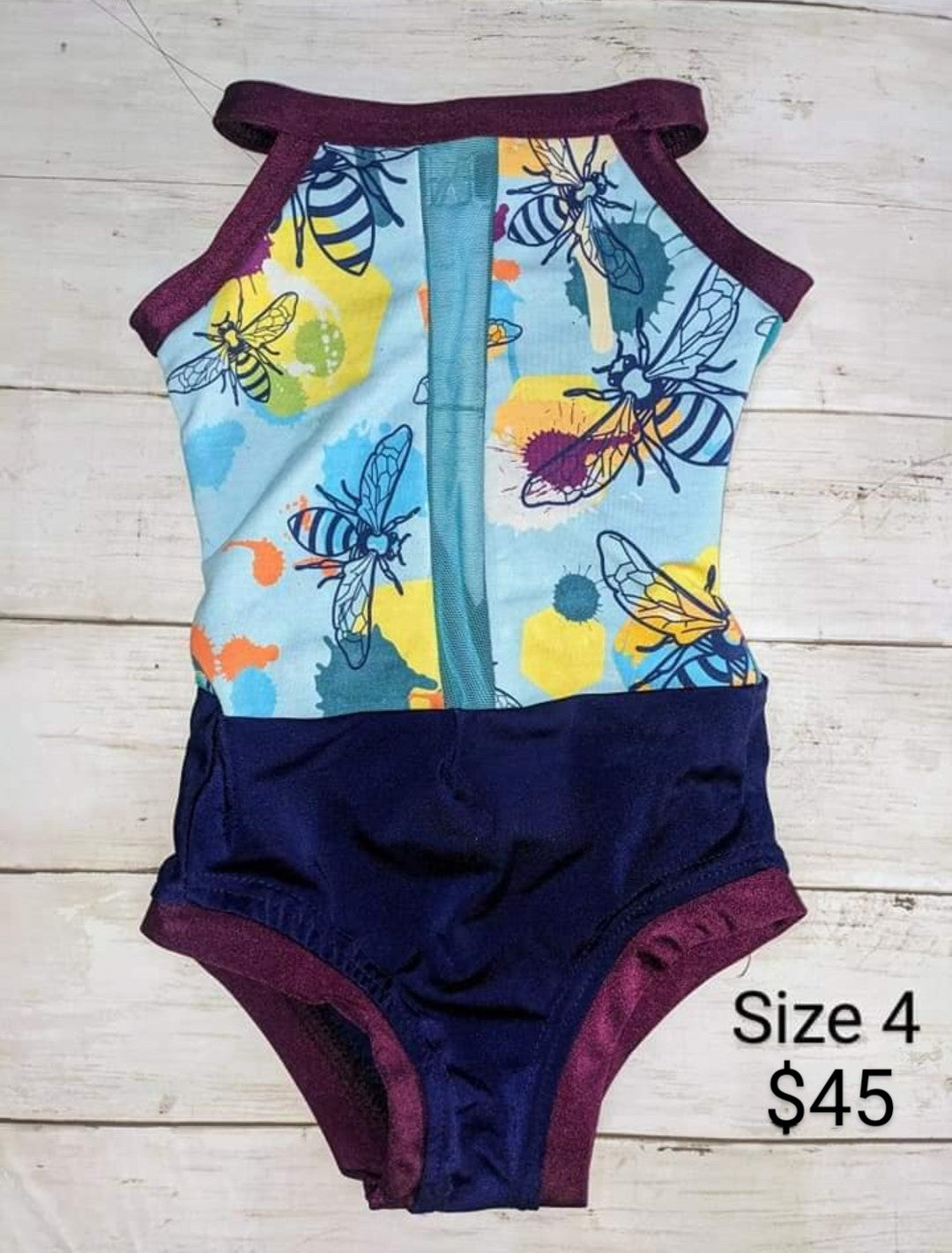 Size 4- Color Bees Leo