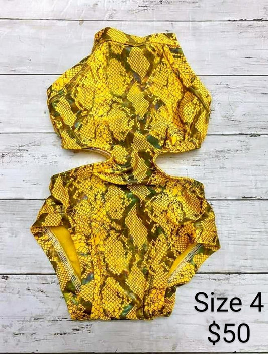 Size 4- Yellow Snake Leo