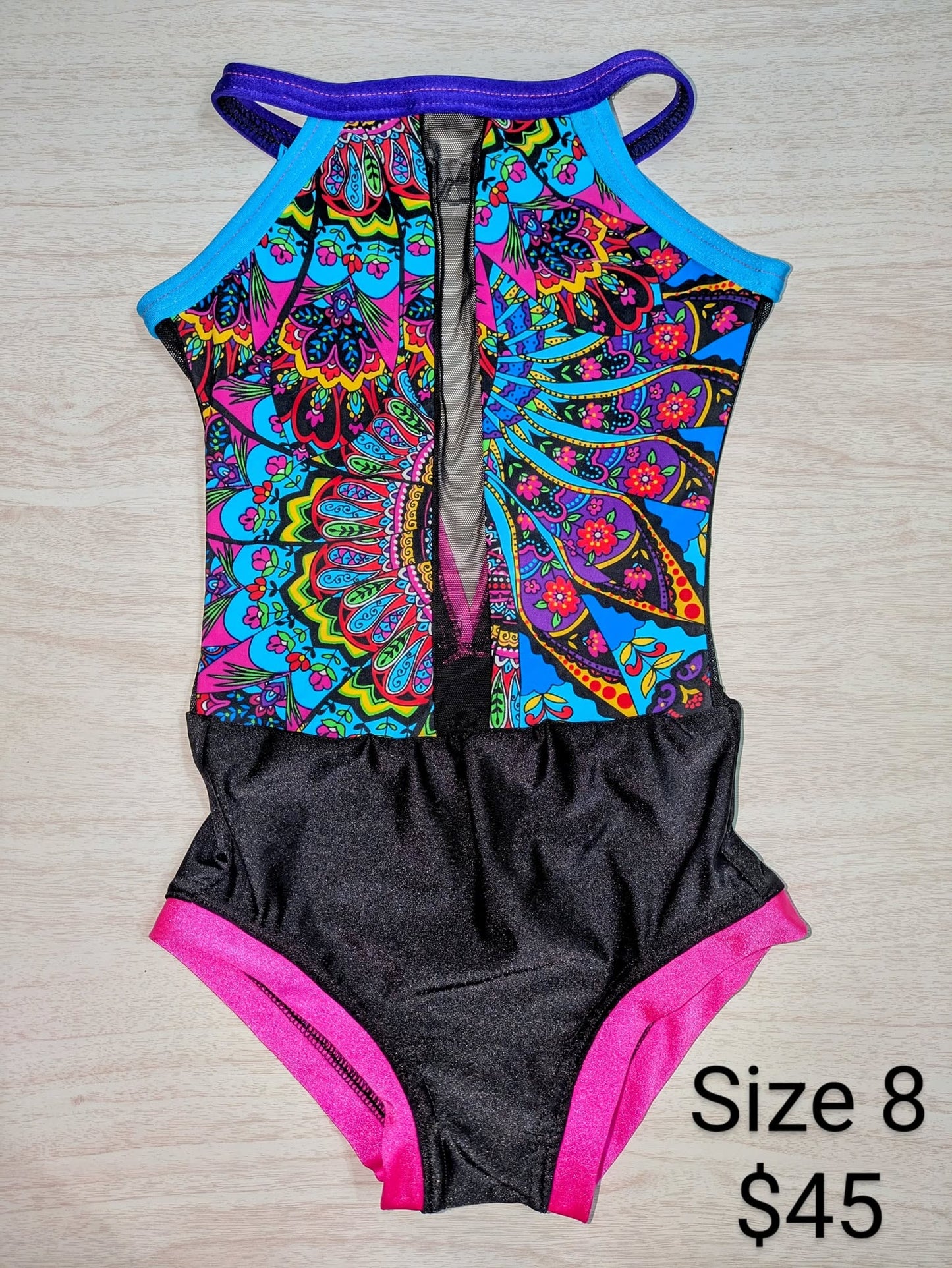 Size 8- Paisley Leo