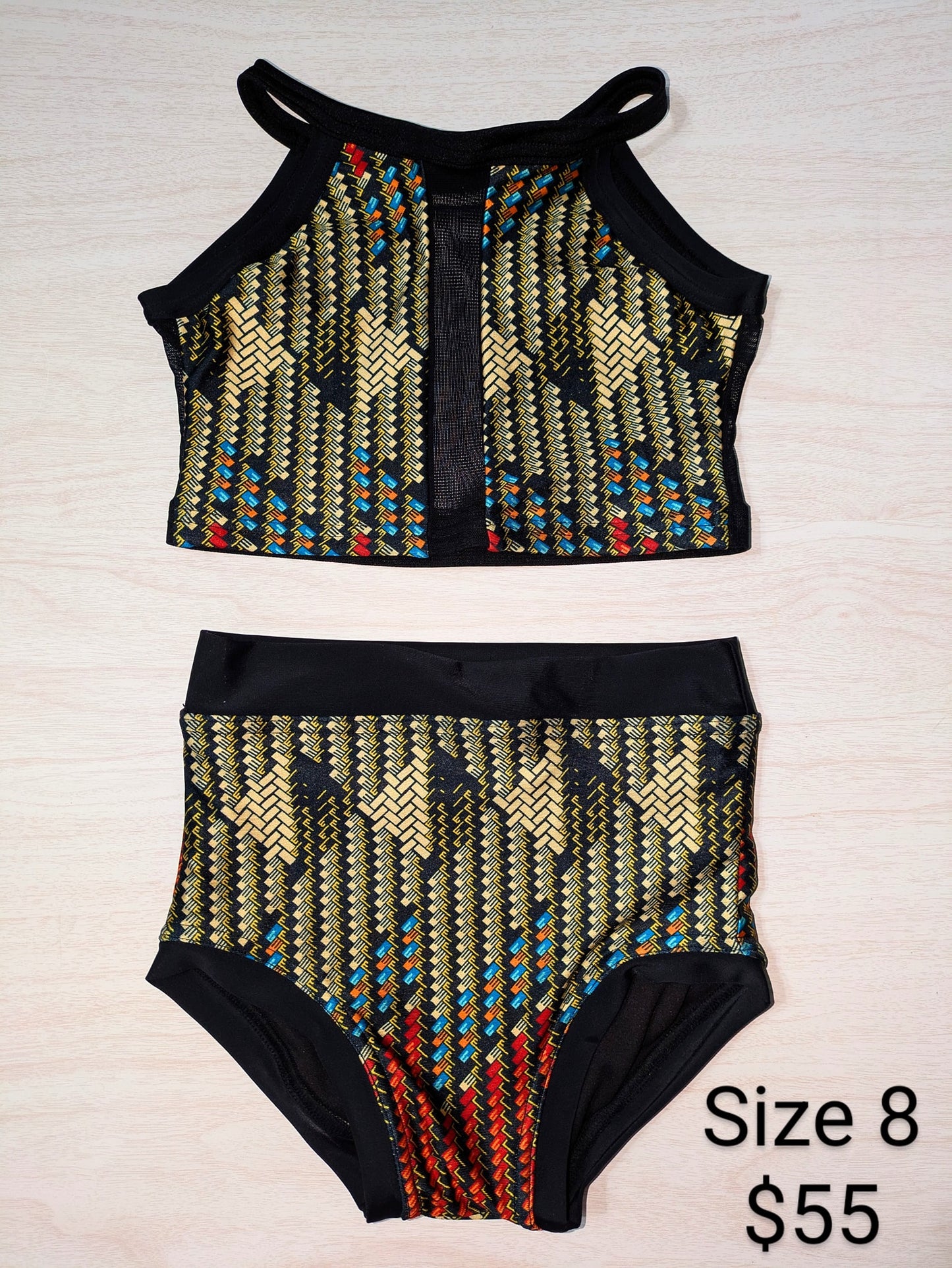Size 8- Abstract Set