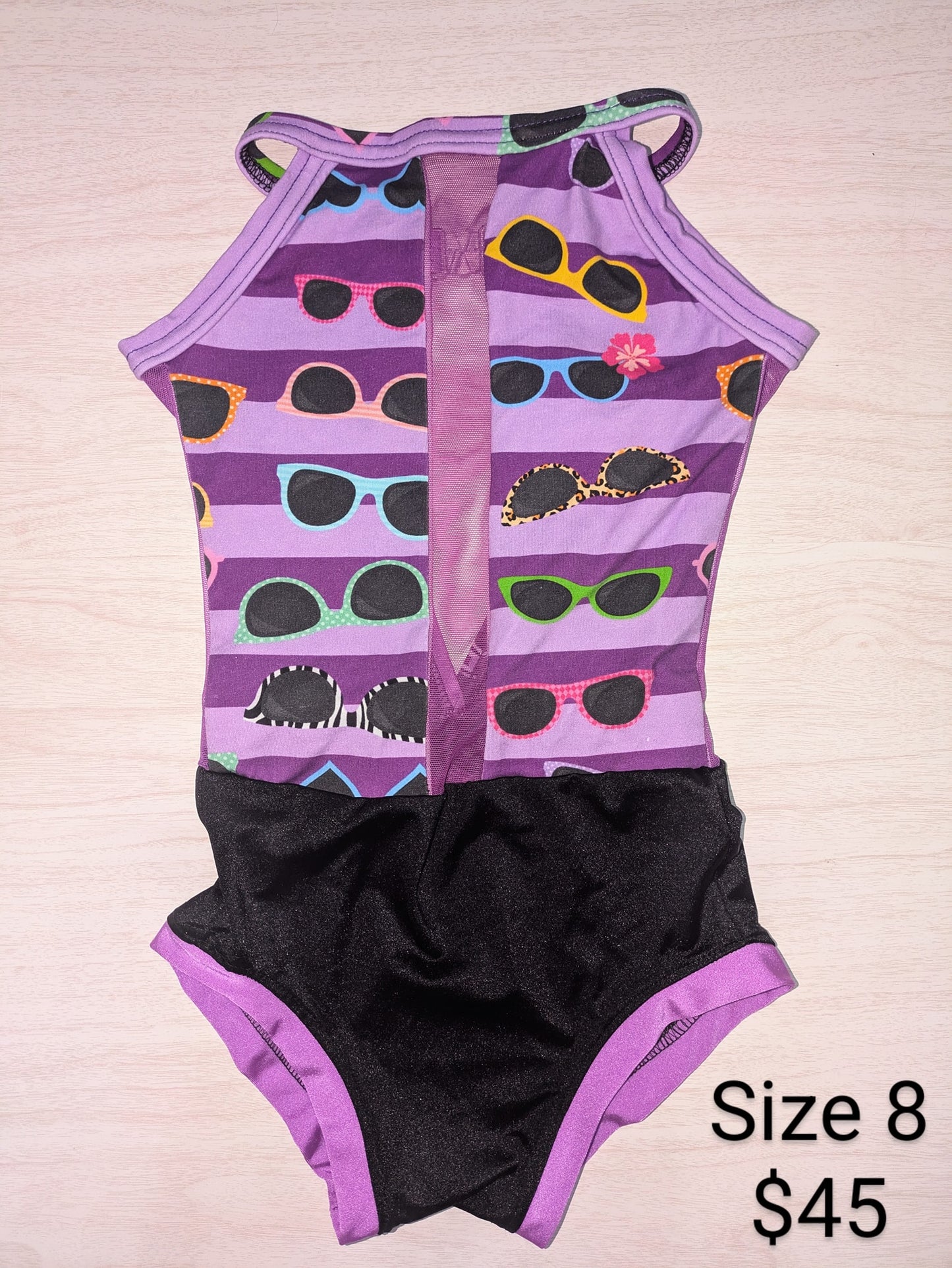 Size 8- Sunglasses Leo